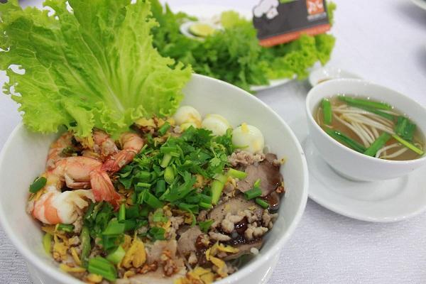 học nấu hủ tiếu