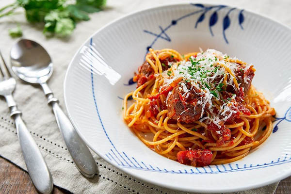 Spaghetti Thịt Viên