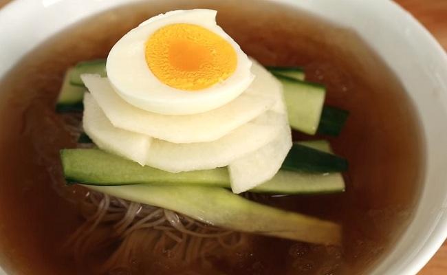 Cách làm mỳ trộn lạnh Hàn Quốc chuẩn vị