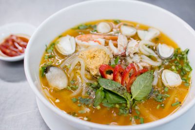 Học nấu bánh canh cua